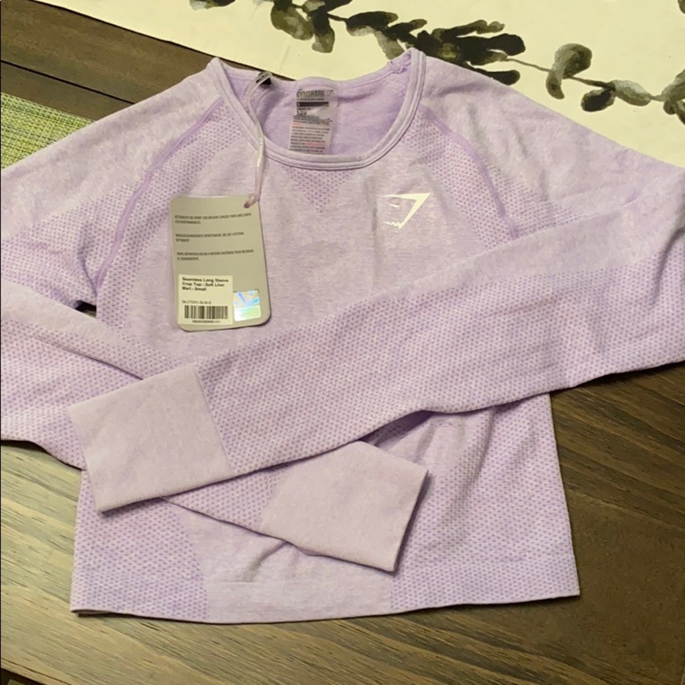 Gymshark seamless long sleeve crop top on lilac